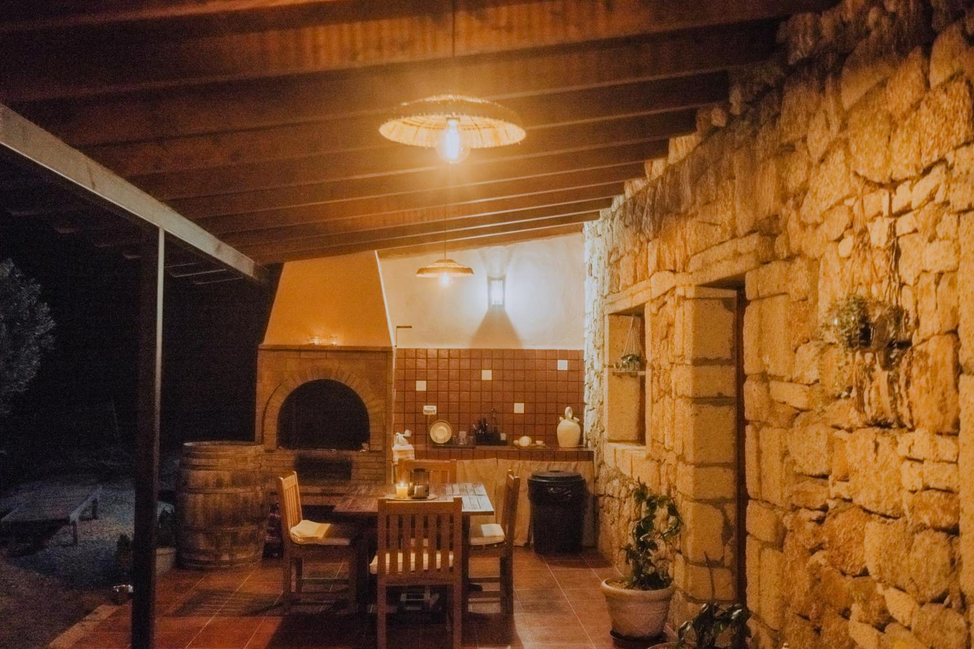 Beautiful Olive'S Cave House Villa Arico Exteriör bild